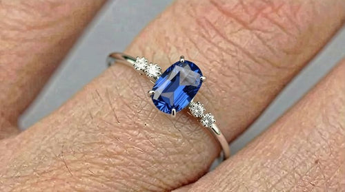 Anello luxury in oro 18 carati con diamanti e tanzanite